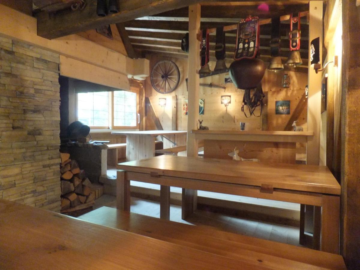 Au Petit Gite Les Paccots Châtel-Saint-Denis Kültér fotó